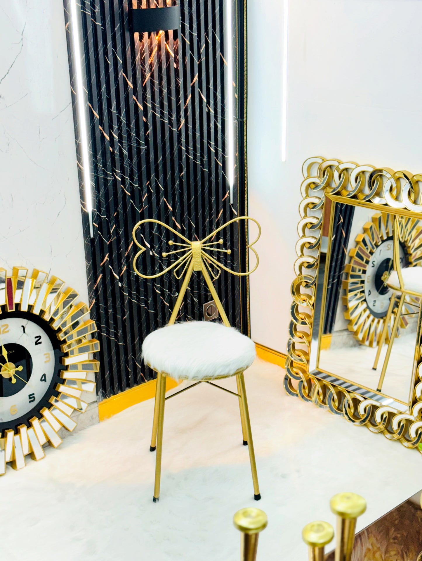 Chaise papillon