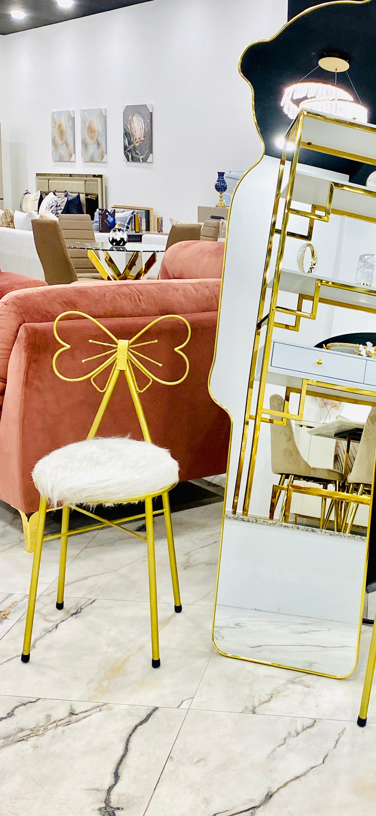 Chaise papillon